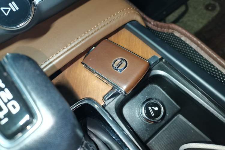 Used Volvo S90 2018 T5 Prestige Edition Vehicle Key