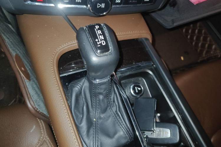Used Volvo S90 2018 T5 Zhiyuan Edition Gear Lever