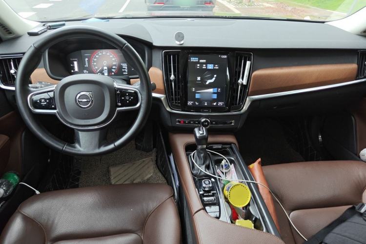 Used Volvo S90 2018 T5 Zhiyuan Edition Center Console