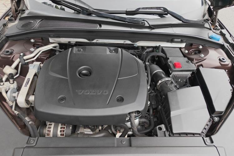 Used Volvo S90 2018 T5 Zhiyuan Edition Engine Bay