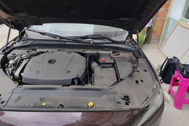 Used Volvo S90 2018 T4 Zhiyi Edition Engine Bay Left