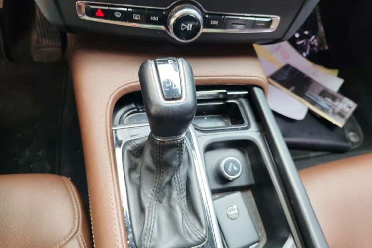 Used Volvo S90 2018 T4 Zhiyi Edition Gear Lever