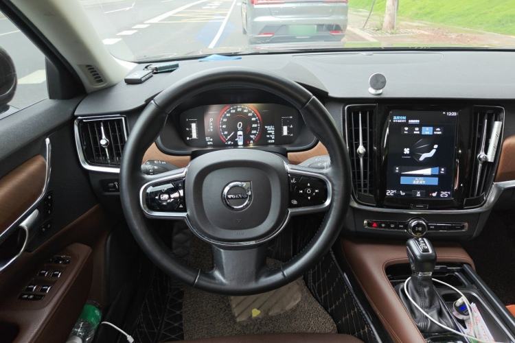 Used Volvo S90 2018 T5 Zhiyuan Edition Steering Wheel