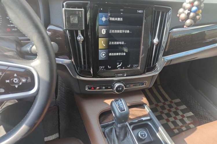 Used Volvo S90 2018 T4 Zhiyuan Edition Audio And AC Panel