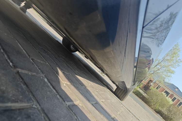 Used Volvo S90 2018 T4 Zhiyuan Edition Chassis Front Left