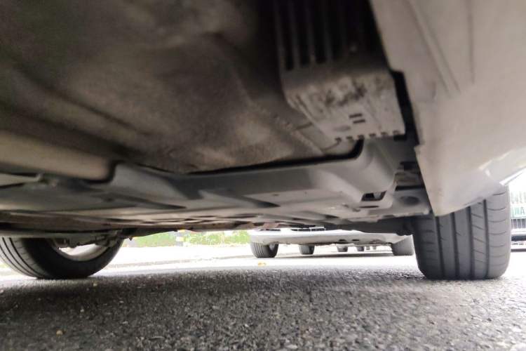 Used Volvo S90 2018 T5 Zhiyuan Edition Chassis Rear Left