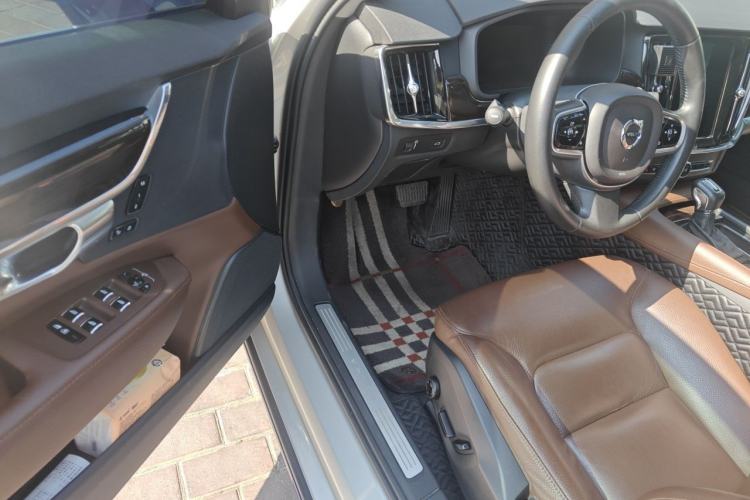 Used Volvo S90 2018 T4 Zhiyuan Edition Driver Seat