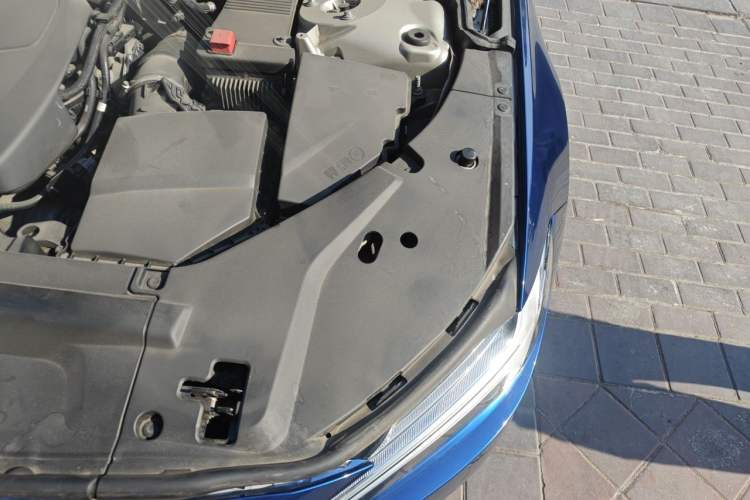 Used Volvo S90 2018 T4 Zhiyuan Edition Engine Bay Left