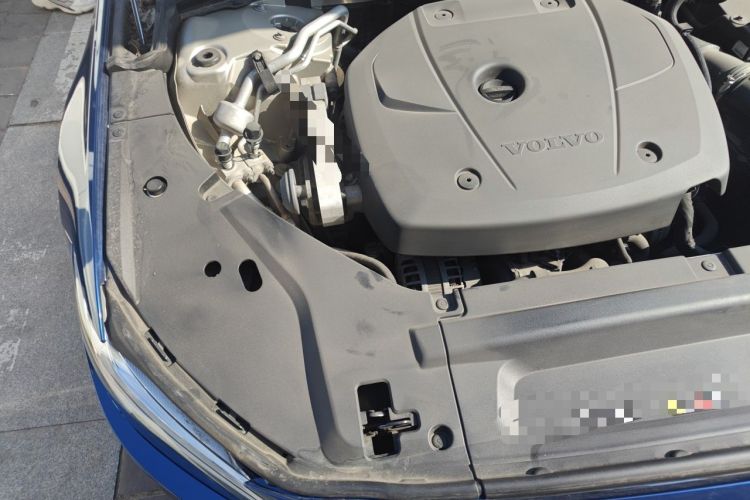 Used Volvo S90 2018 T4 Zhiyuan Edition Engine Bay Right