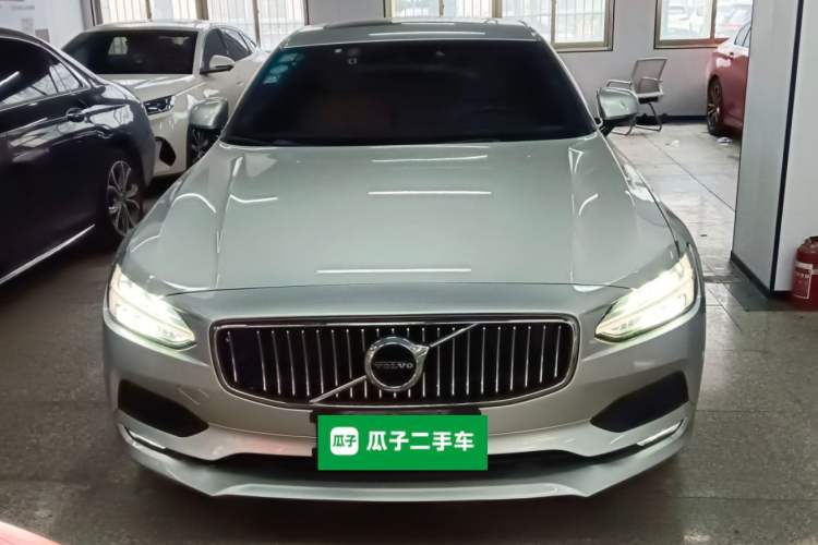 Used Volvo S90 2018 T4 Zhiyuan Edition Exterior 1