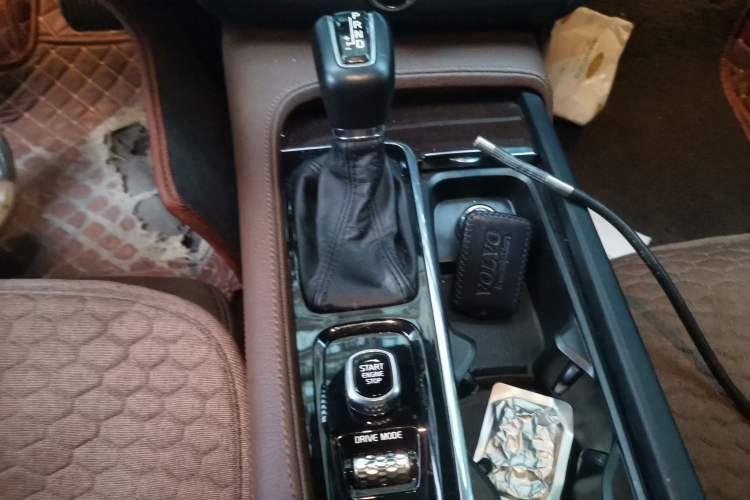 Used Volvo S90 2018 T4 Zhiyuan Edition Gear Lever