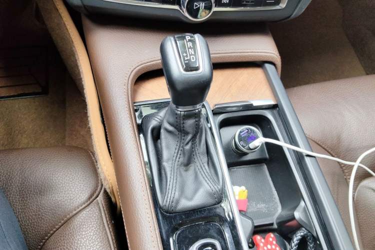 Used Volvo S90 2018 T5 Zhiyuan Edition Gear Lever