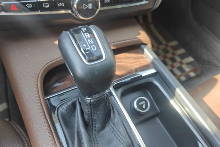 Used Volvo S90 2018 T4 Zhiyuan Edition Gear Lever