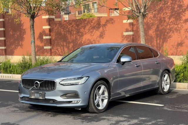 Used Volvo S90 2018 T4 Zhiyuan Edition
