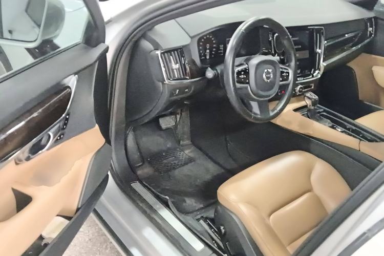 Used Volvo S90 2018 T4 Zhiyuan Edition Interior 3