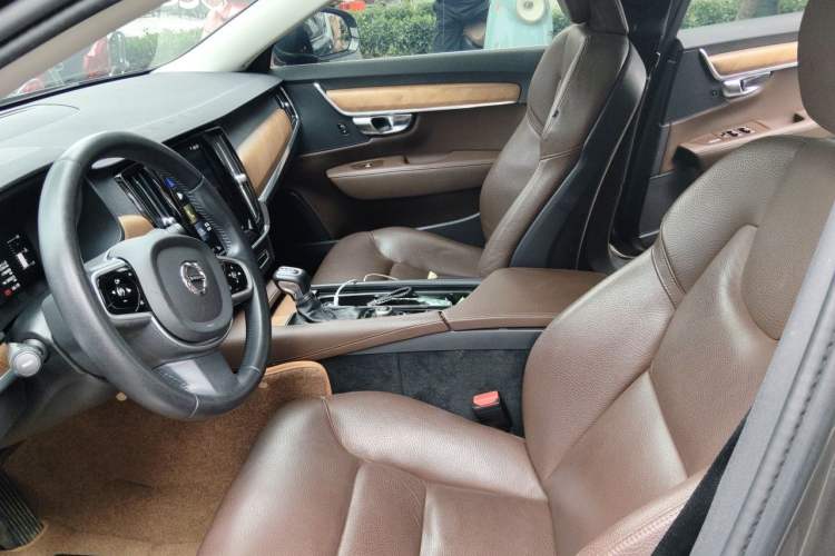 Used Volvo S90 2018 T5 Zhiyuan Edition Left Front Seat