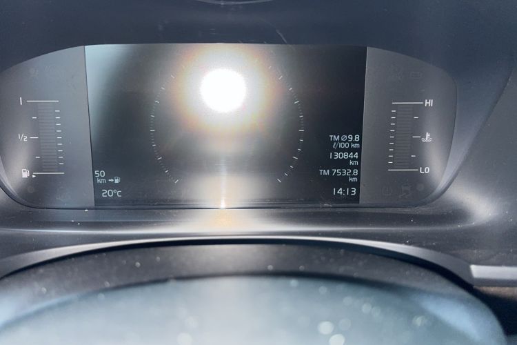 Used Volvo S90 2018 T4 Zhiyuan Edition Odometer Close Up