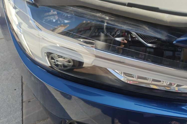 Used Volvo S90 2018 T4 Zhiyuan Edition Right Front Headlight