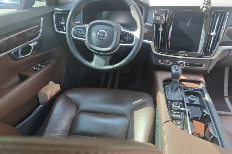 Used Volvo S90 2018 T4 Zhiyuan Edition Steering Wheel