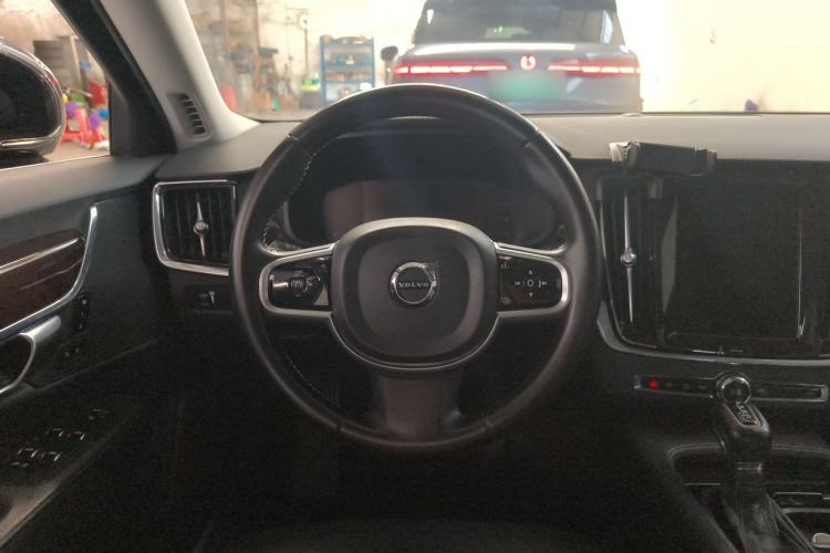 Used Volvo S90 2018 T4 Zhiyuan Edition Steering Wheel