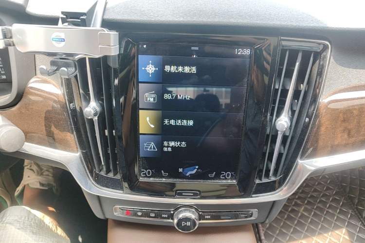 Used Volvo S90 2018 T4 Zhiyuan Edition Audio And AC Panel