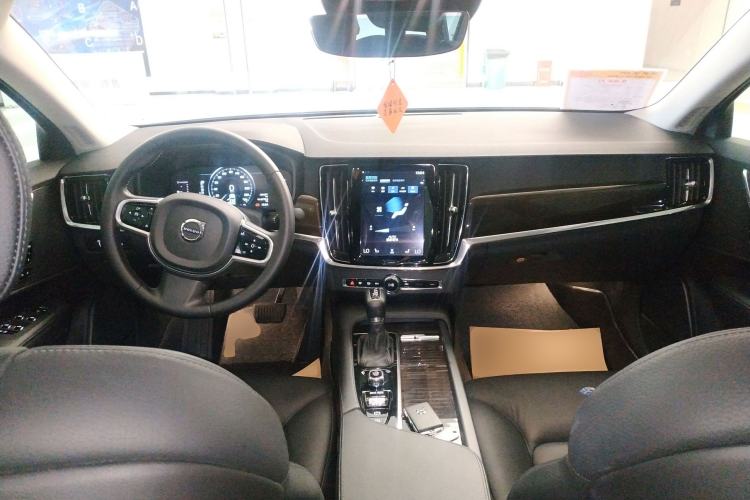 Used Volvo S90 2018 T4 Zhiyuan Edition Center Console