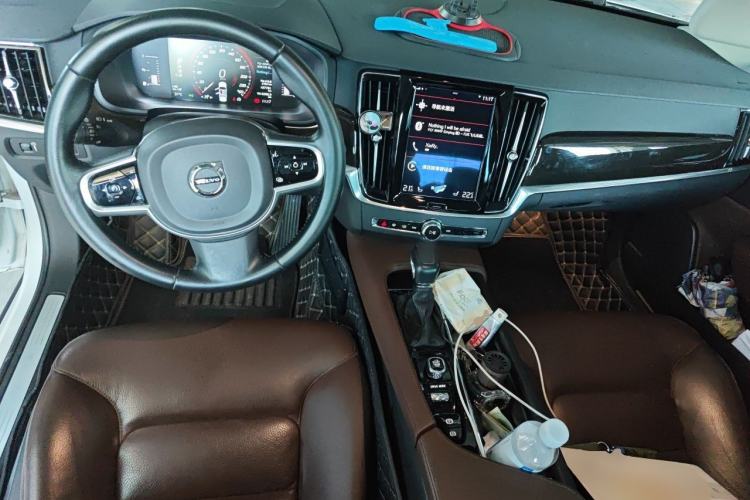Used Volvo S90 2018 T4 Zhiyuan Edition Center Console