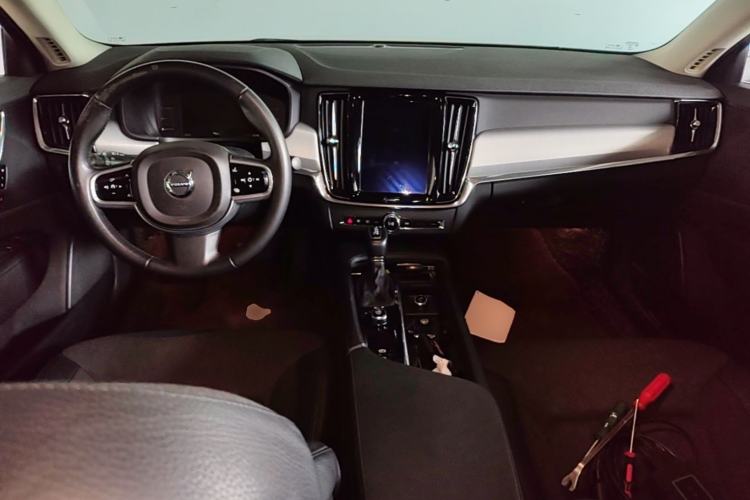 Used Volvo S90 2018 T4 Zhiyi Edition Center Console