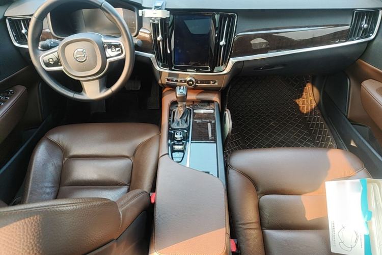 Used Volvo S90 2018 T4 Zhiyuan Edition Center Console