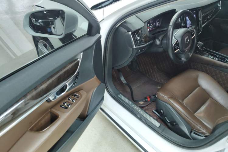 Used Volvo S90 2018 T4 Zhiyuan Edition Driver Seat