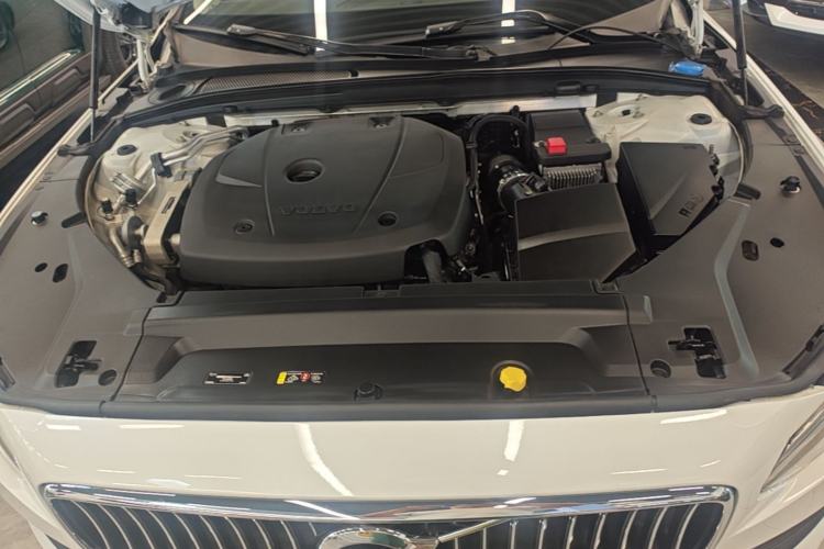 Used Volvo S90 2018 T4 Zhiyuan Edition Engine Bay