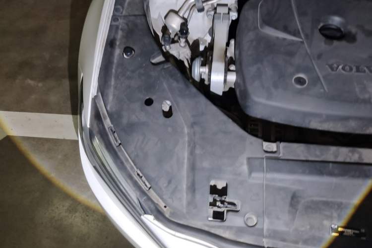 Used Volvo S90 2018 T4 Zhiyuan Edition Engine Bay Right