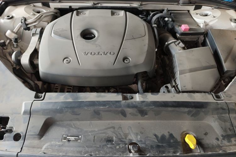Used Volvo S90 2018 T4 Zhiyi Edition Engine Bay