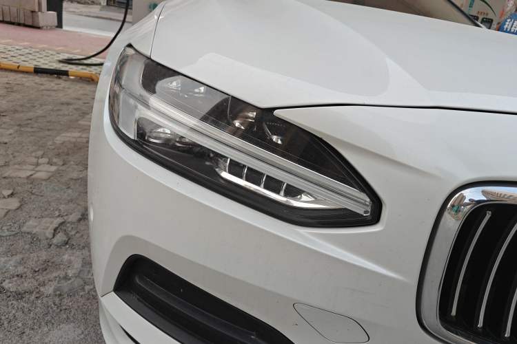Used Volvo S90 2018 T4 Zhiyuan Edition Exterior 6