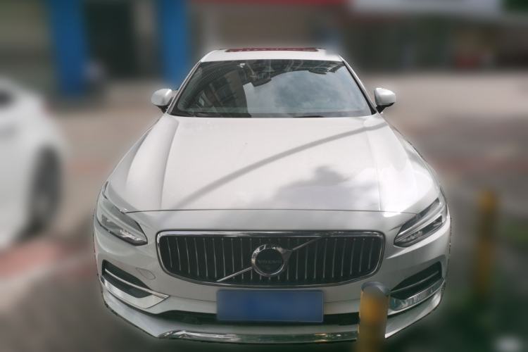 Used Volvo S90 2018 T5 Zhiyuan Edition Front