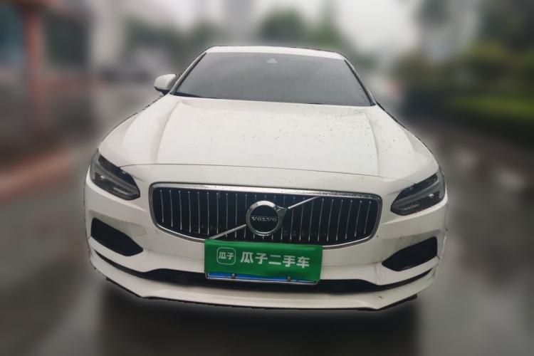 Used Volvo S90 2018 T4 Zhiyuan Edition Front