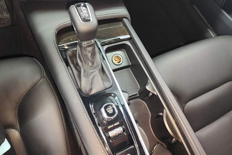 Used Volvo S90 2018 T4 Zhiyuan Edition Gear Lever