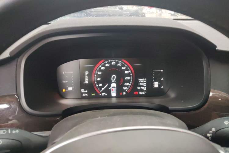 Used Volvo S90 2018 T4 Zhiyuan Edition Instrument Cluster