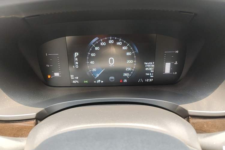 Used Volvo S90 2018 T4 Zhiyuan Edition Instrument Cluster