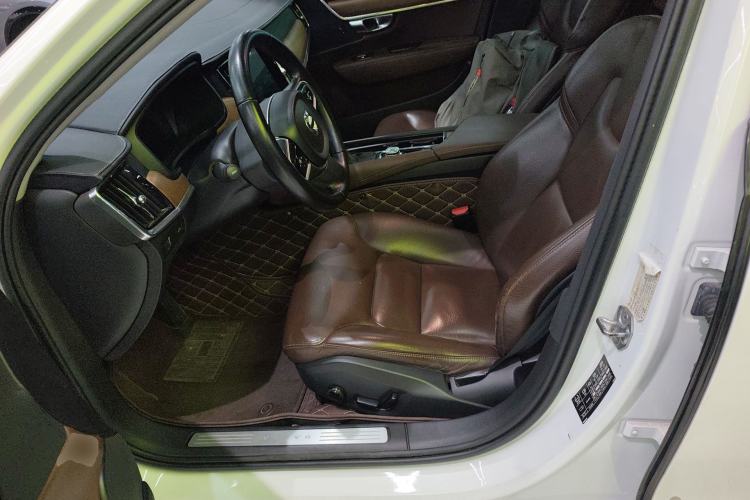 Used Volvo S90 2018 T4 Zhiyuan Edition Left Front Seat