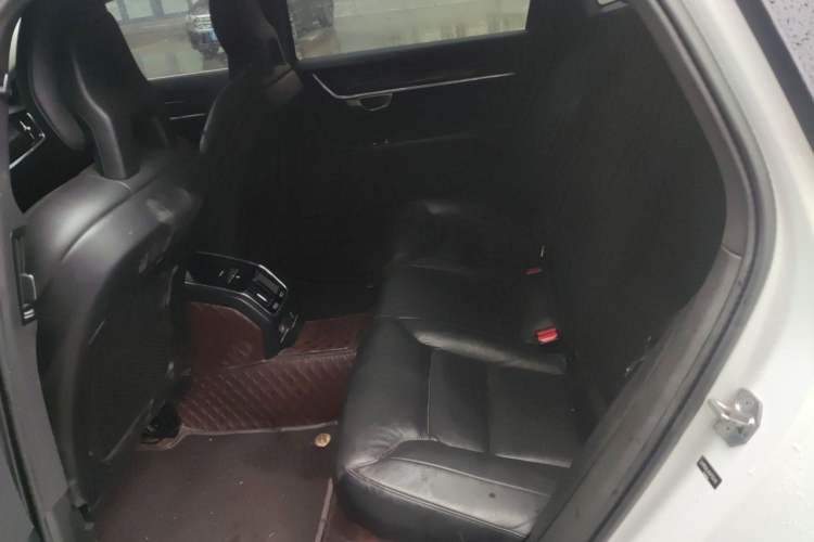 Used Volvo S90 2018 T4 Zhiyuan Edition Left Rear Seat