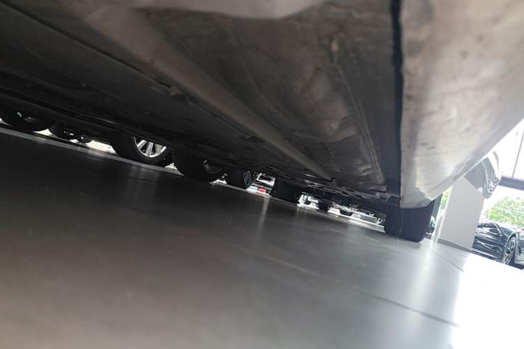 Used Volvo S90 2018 T4 Zhiyuan Edition Left Side Sill