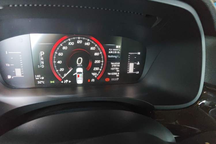 Used Volvo S90 2018 T4 Zhiyuan Edition Odometer Close Up