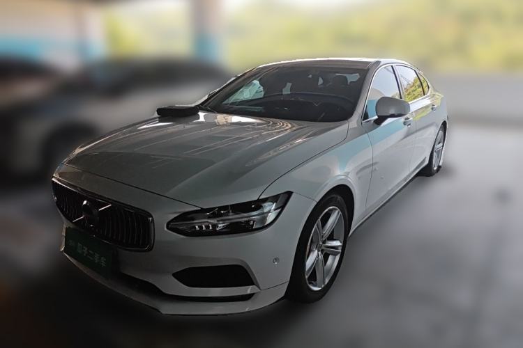 Used Volvo S90 2018 T4 Zhiyuan Edition Guazi used car, China used car export, Used car for sale, Used  cars, Cheapest cars for sale
