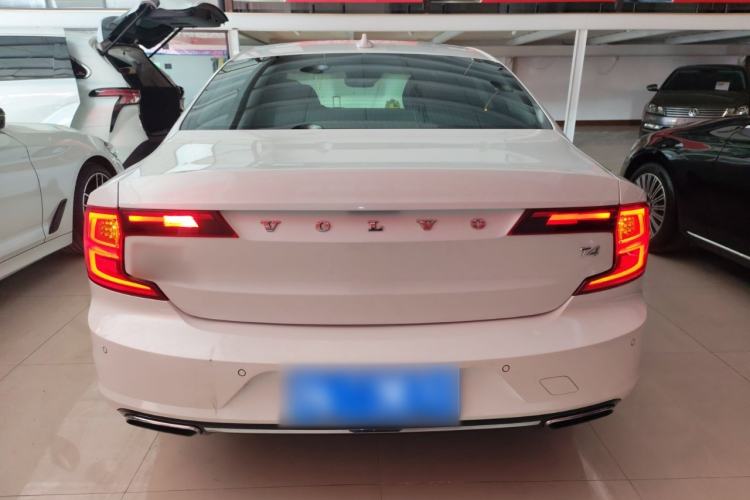 Used Volvo S90 2018 T4 Zhiyuan Edition Rear