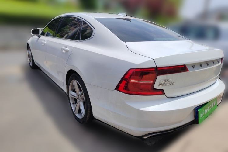 Used Volvo S90 2018 T4 Zhiyuan Edition Rear Left 45 Deg