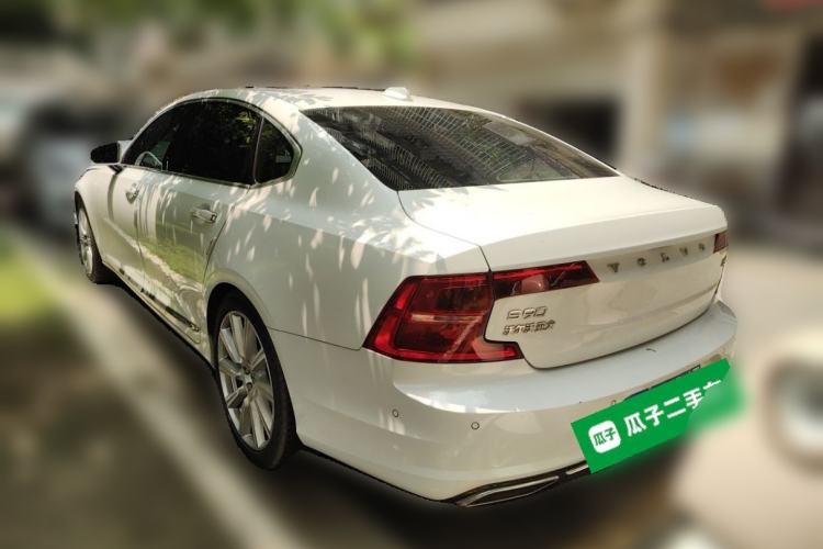 Used Volvo S90 2018 T5 Zhiya Edition Rear Left 45 Deg