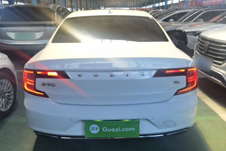 Used Volvo S90 2018 T4 Zhiyi Edition Rear