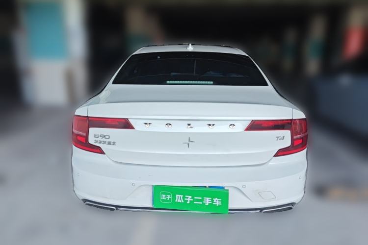 Used Volvo S90 2018 T4 Zhiyuan Edition Rear