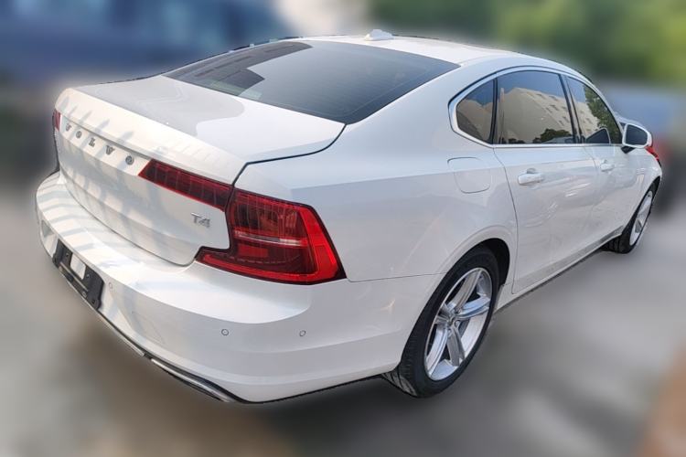 Used Volvo S90 2018 T4 Zhiyuan Edition Rear